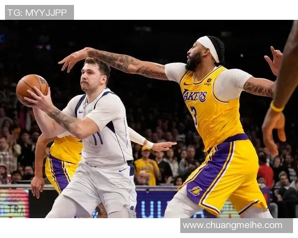 2003年小牛队与湖人队的经典对决回顾与战术分析