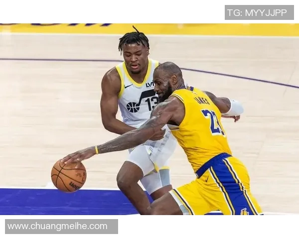 2009年湖人队与爵士队的经典对决回顾与赛季精彩瞬间分析